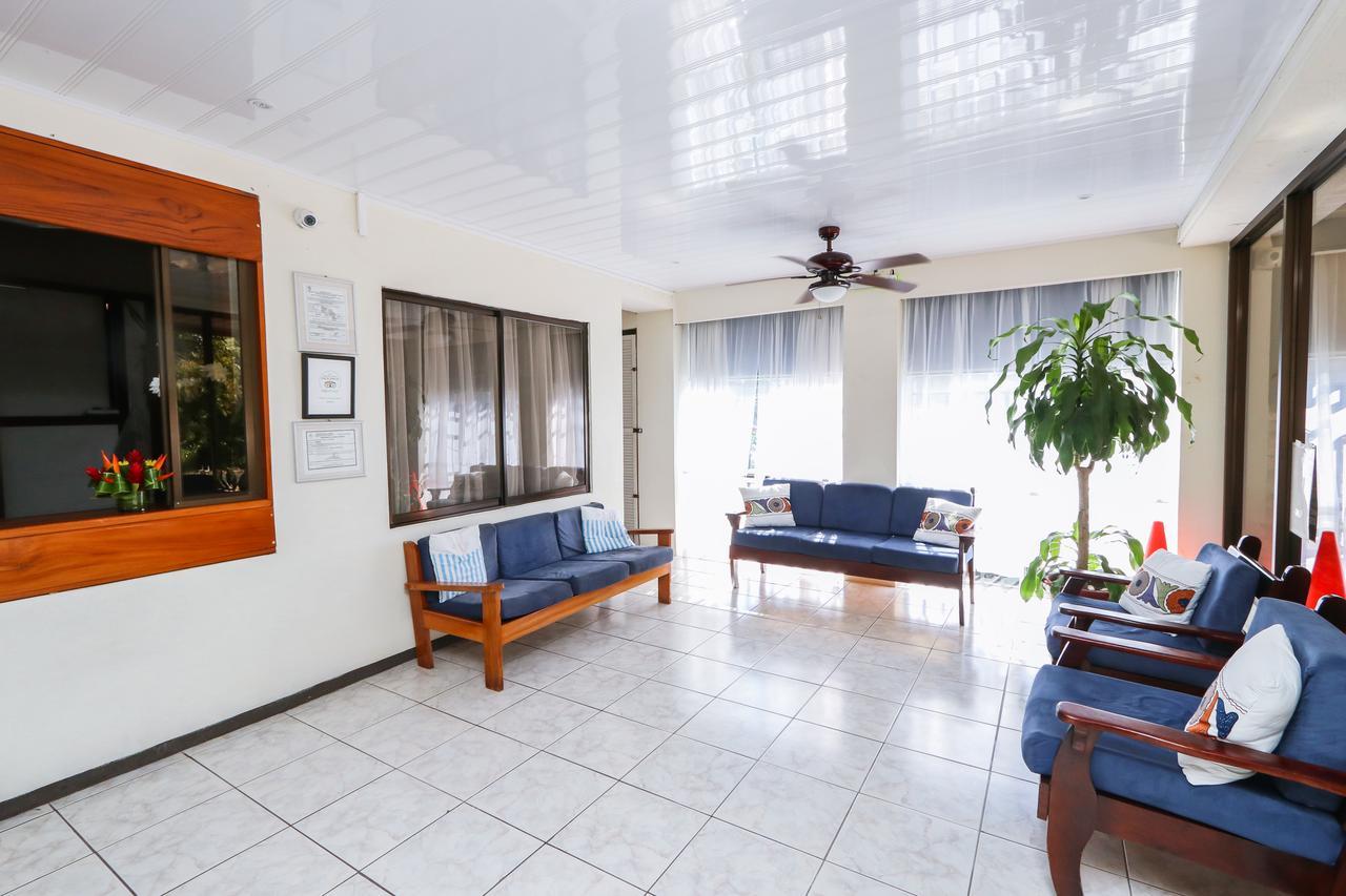 Hotel Flor Blanca Manuel Antonio Exterior photo